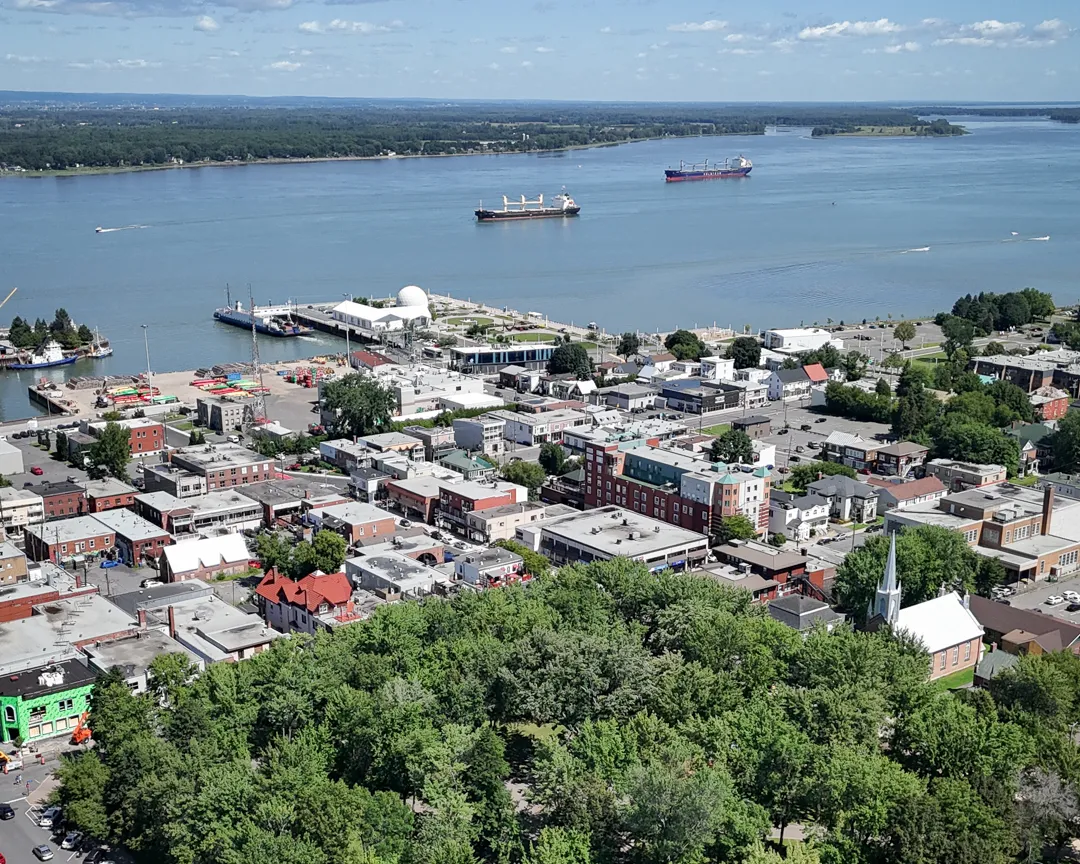 Vue à vol d'oiseau du centre-ville de Sorel-Tracy. Crédit photo : Ville de Sorel-Tracy